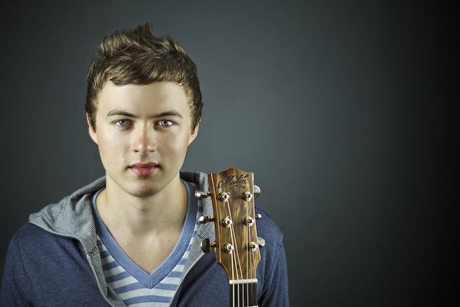 Australian guitarist Joe Robinson Australian guitarist Joe Robinson